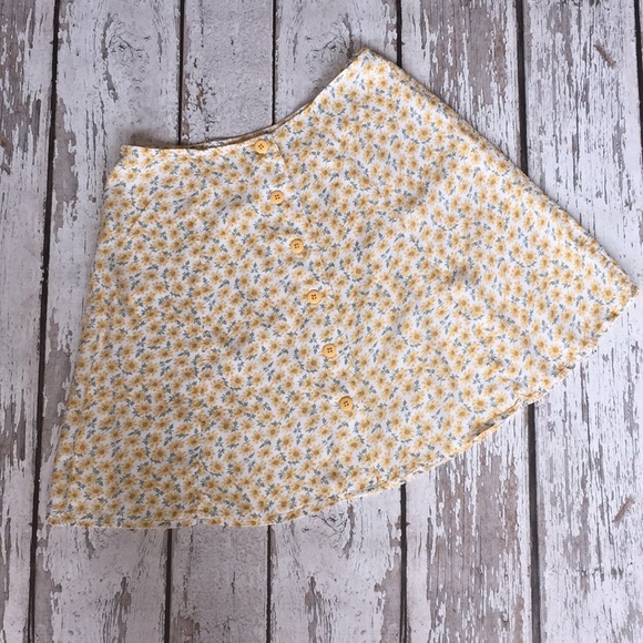 Vintage- Express - Daisy Print Mini Skirt - Sz 5/6 - Picture 1 of 5